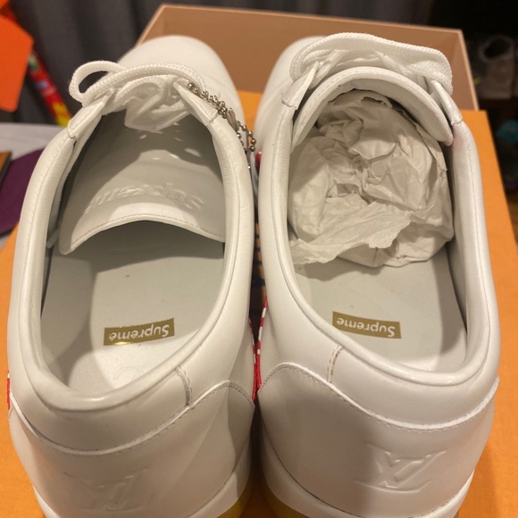 Louis Vuitton Supreme Collab Sneaker - Picture 3 of 8